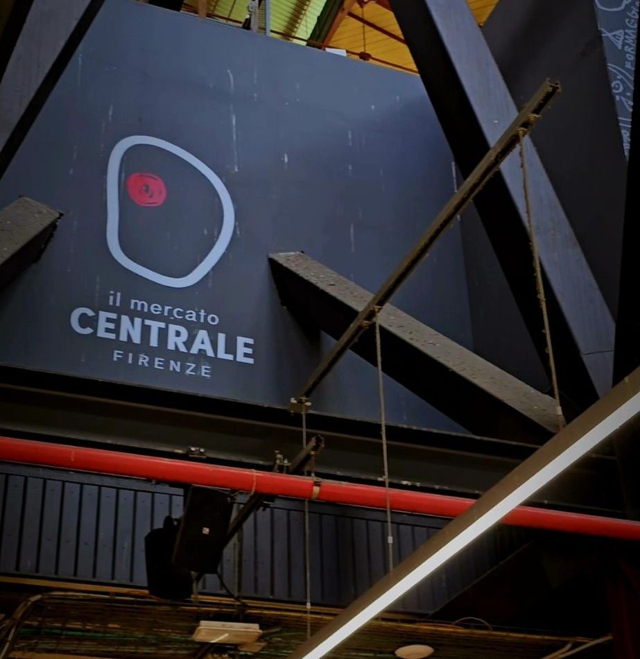 Experience Tuscany at Mercato Centrale Firenze